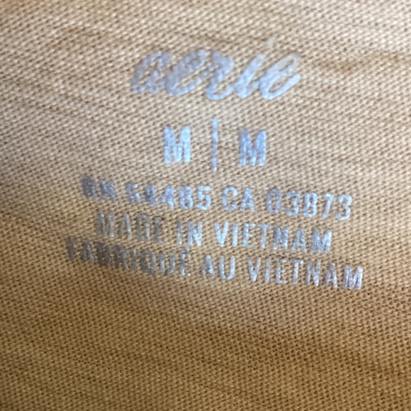 Aerie Cherry Cropped Graphic Tee Shirt Size Medium - Picture 3 of 7